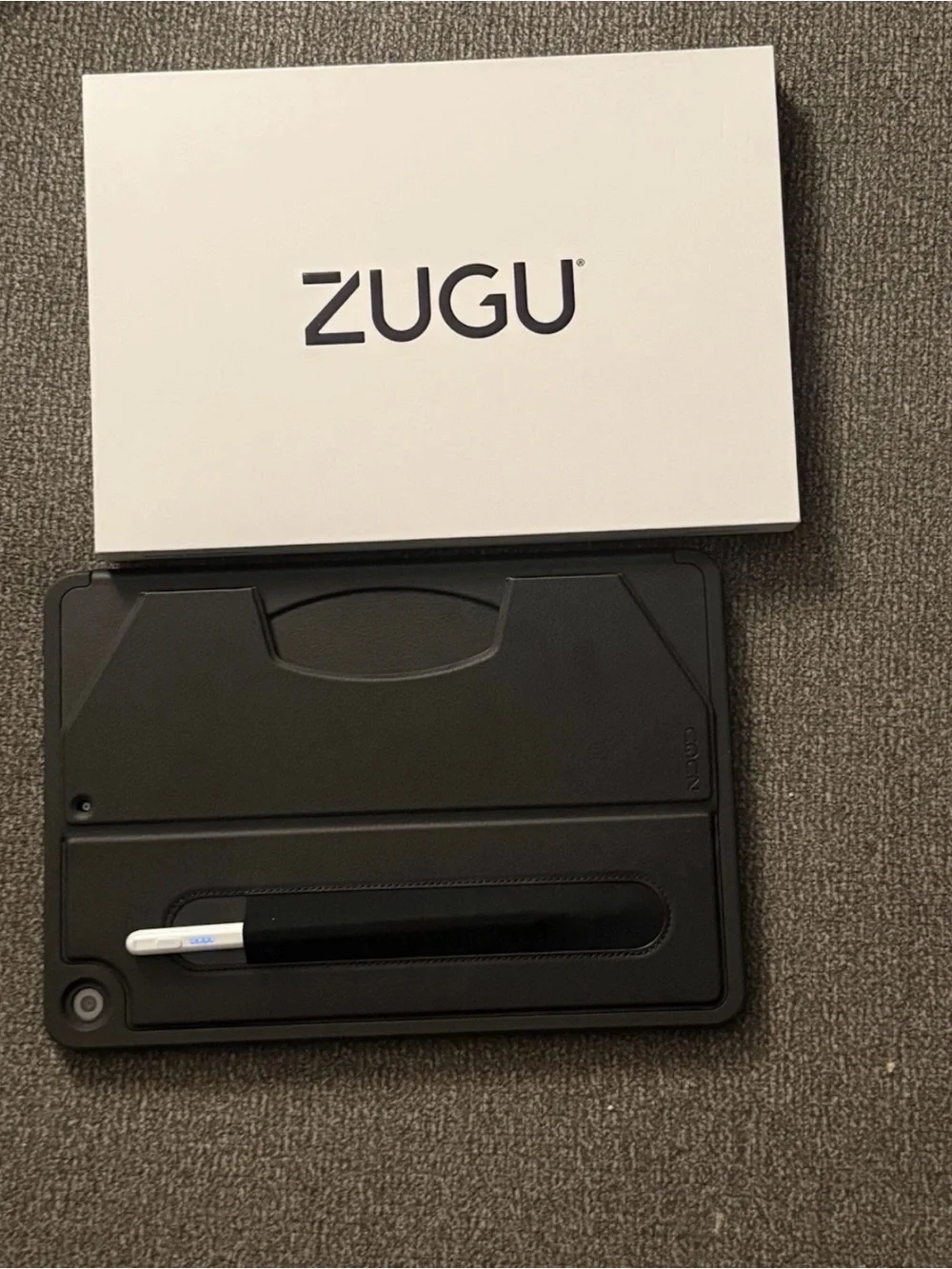 Apple iPad 9th Gen 64GB WiFi + ZUGU Case + iPad Pen Bundle
